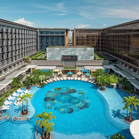 Hilton Manila Newport World Resorts-3